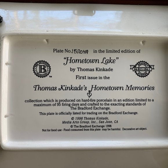 Thomas Kinkade’s “Hometown Lake” - Plate - Picture 4 of 5